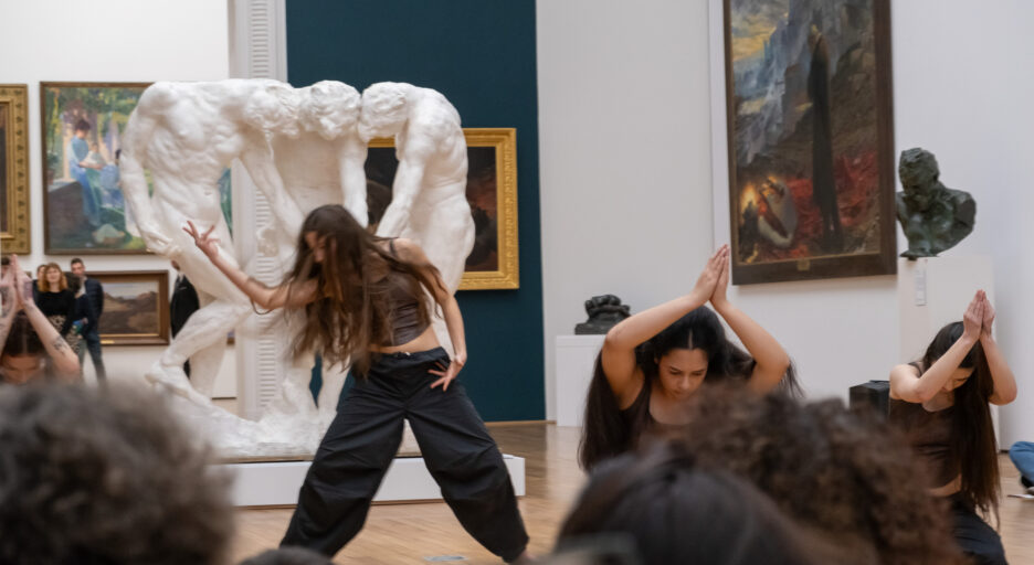 étudiants qui dansent